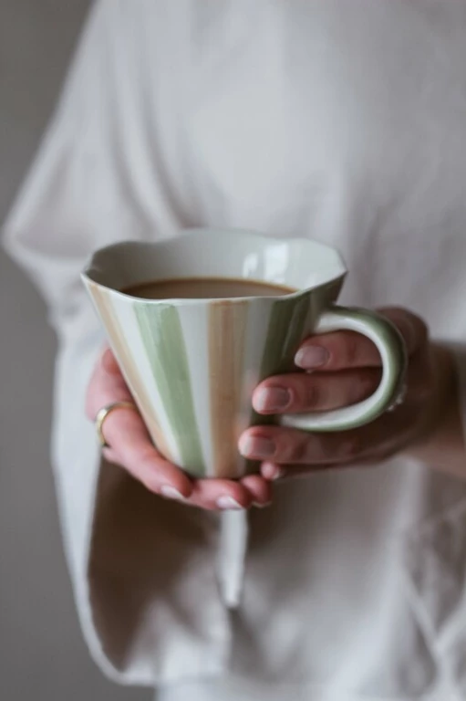 Majas Cottage - Mugg, Stripes grön/taupe